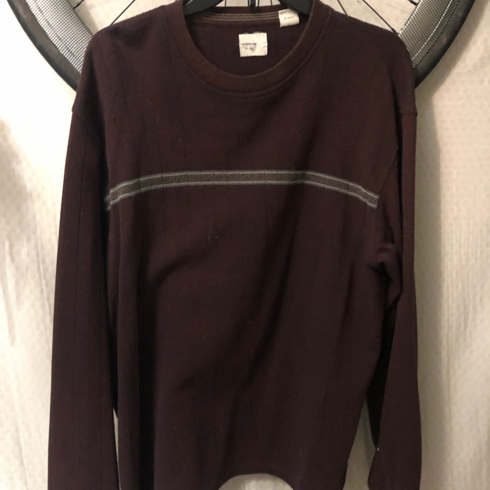 Sweater (size L)